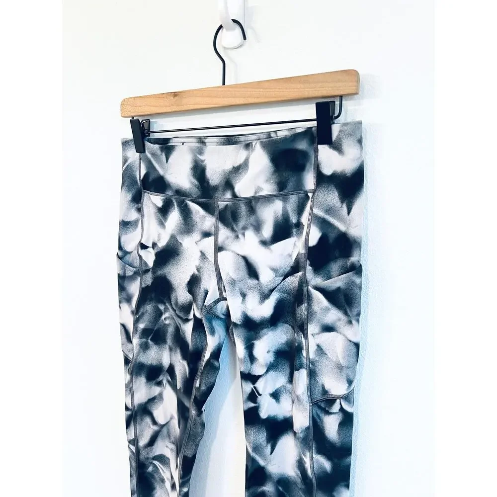 Lululemon Speed Up Crop 21" Blush Blossom Alpine White Black Women's 8 - Picture 7 of 8